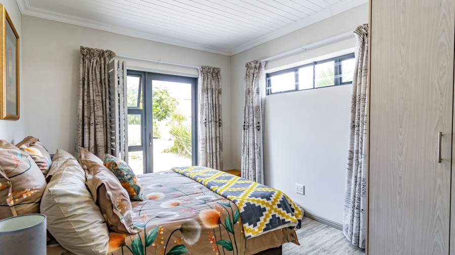 3 Bedroom Property for Sale in Yzerfontein Western Cape